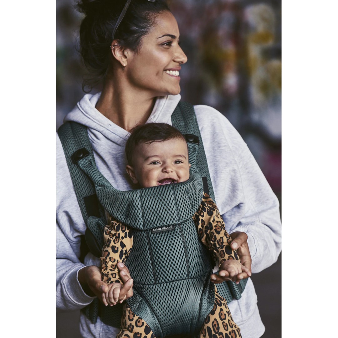 95882-MOCHILA BABYJORN MOVE 3D VERDE SALVIA(3-1)-1